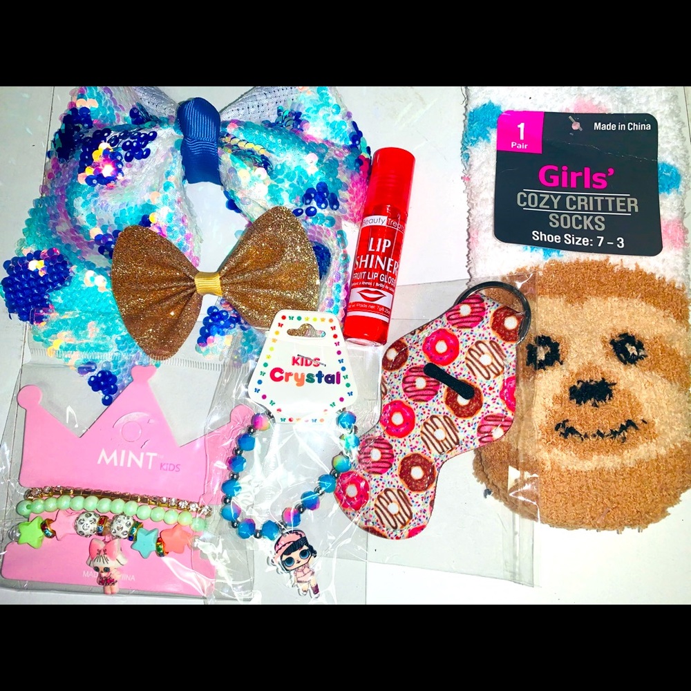🎀 Little Girls $18 Accessory Mystery Bag !! OVERVALUE!! 📌SOLD📌